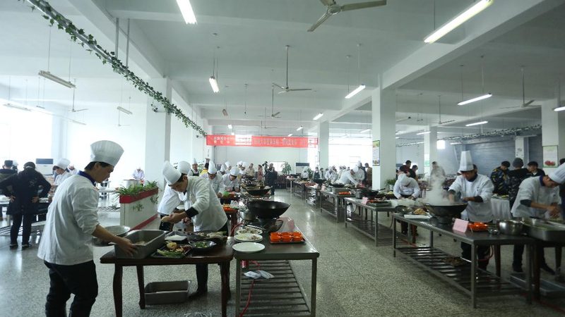速冻食品加盟代理：县城市场的潜力与考量